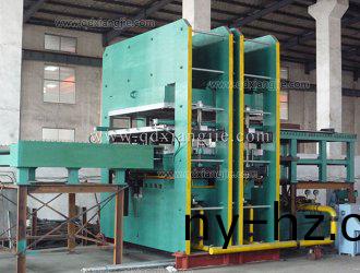 框(kuang)式平(ping)闆(ban)硫化(hua)機