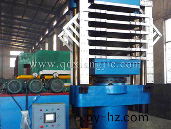 XLB-1250x1200-800T EVA髮(fa)泡硫(liu)化機(ji)